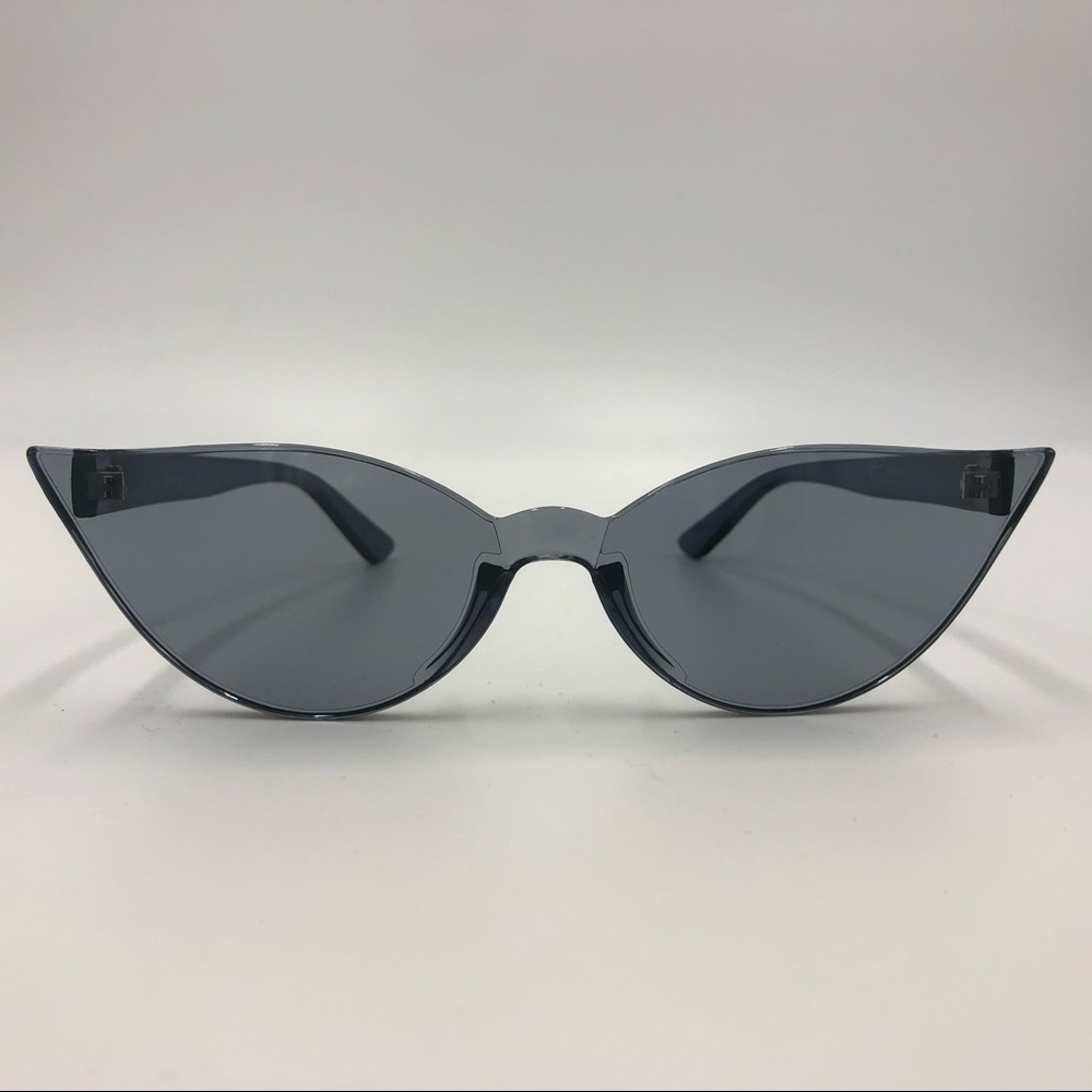 Dark Cateye Sunglasses
